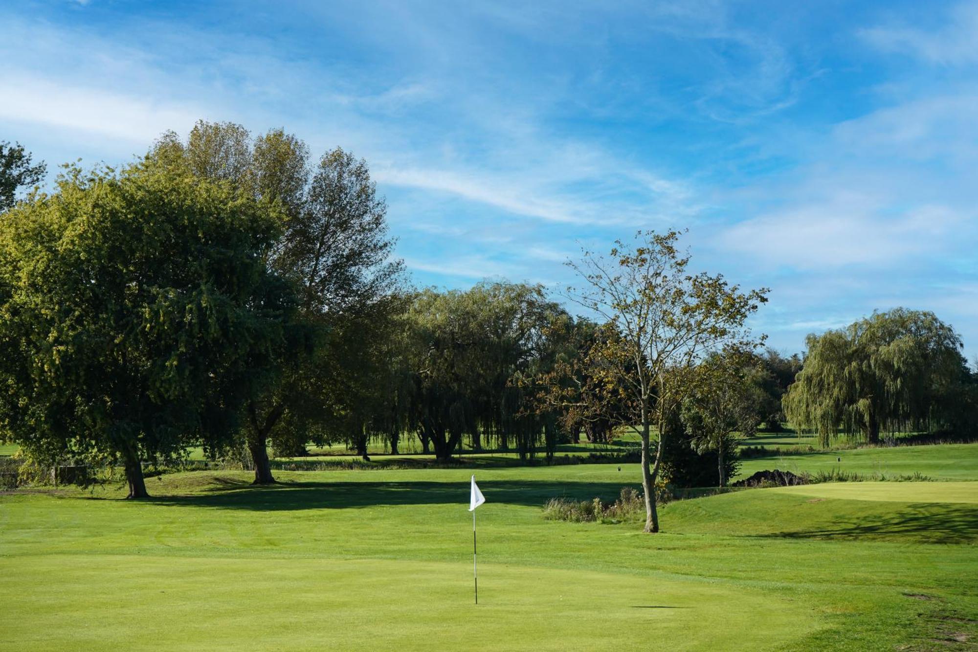 All Saints Resort Bury St. Edmunds 외부 사진
