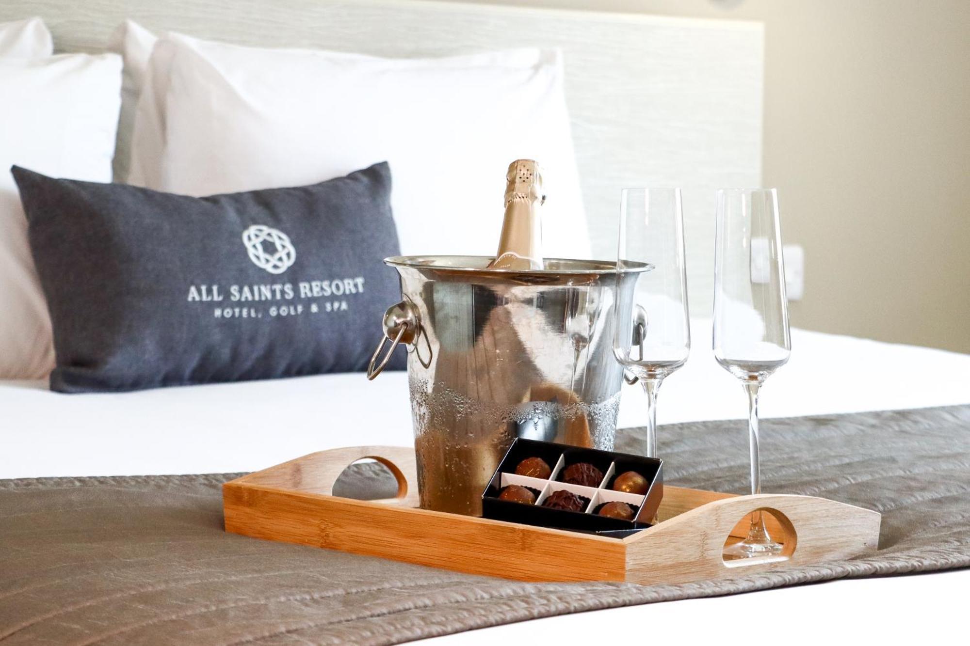 All Saints Resort Bury St. Edmunds 외부 사진